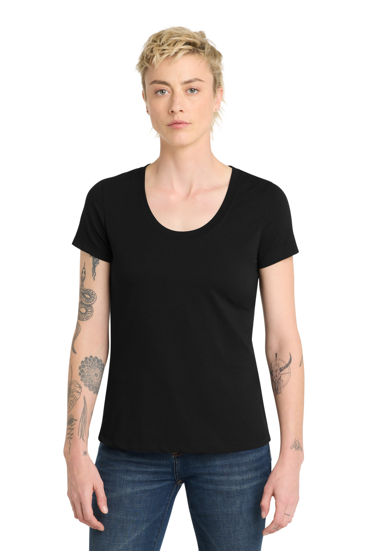 District--®--Women's-Flex-Scoop-Neck-Tee-DT7501-40