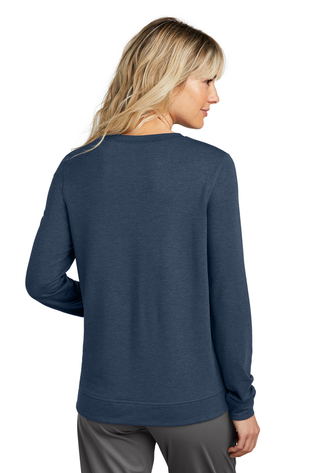 TravisMathew-Women's-Long-Weekend-Crew-TM1LD003-2