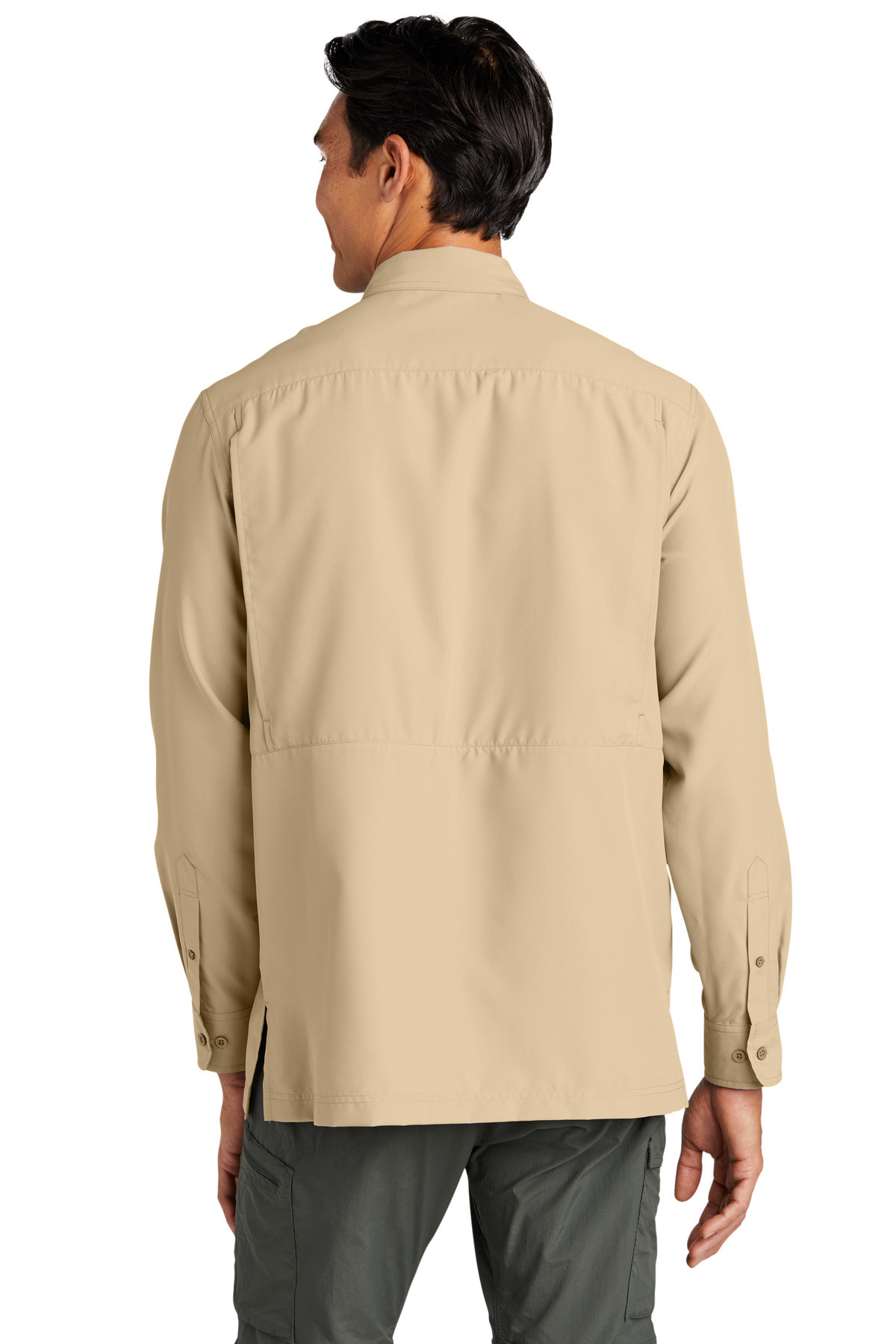 Port-Authority-®--Long-Sleeve-UV-Daybreak-Shirt-W960-4