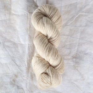 Wools Of Nations Merino Baby Camel Fingering 100g 400m Wools Of Nations Merino Baby Camel Fingering 100g 400m
