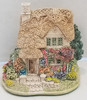 RESALE SHOP - VTG Lilliput Lane Silver Bells Cottage L2067 - BABE-BELL2067-LN6147
