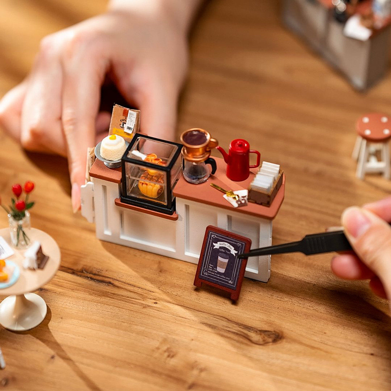 Rolife Daily Inspiration Cafe DIY Miniature House DW001