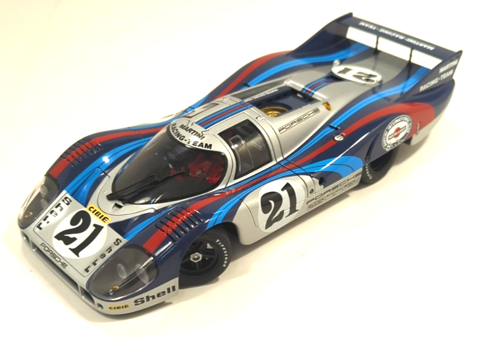 オートアート1/18 ポルシェ 917L MARTINI TEAM #21 【公式通販】