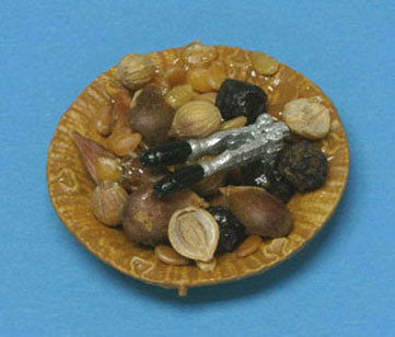 CARRUDUS - 1 Inch Scale Dollhouse Miniature - Nut Bowl Cracker And Nuts (CAR8325)