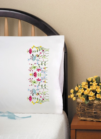 TOBIN - Stamped Pillowcase Pair For Embroidery 20"X30"-Cats In flowers (t232183) 021465321837