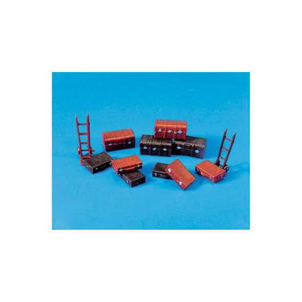PECO - HO Scale Trunks, Suitcases and Trolley 'Sack Truck' - (5062) 5050881248706