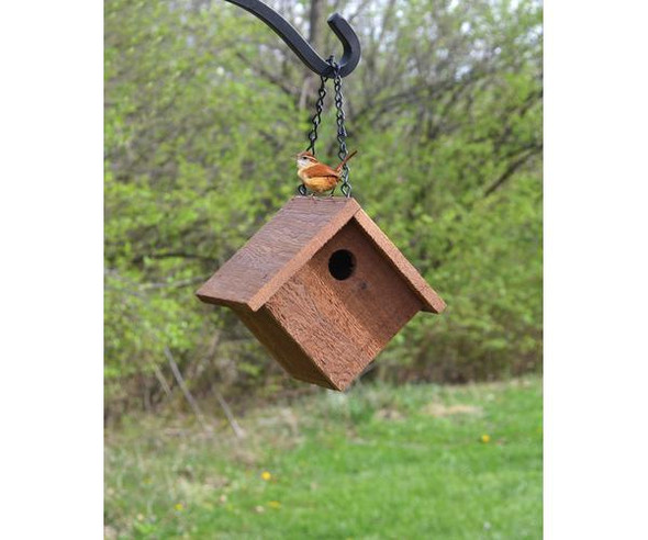 SONGBIRD ESSENTIALS - Hanging Cedar Wren Bird House (SETC116) 645194778870