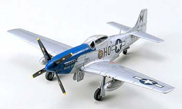 TAMIYA - 1/72 P51D Mustang - Plastic Model Airplane Kit (60749) 4950344607495