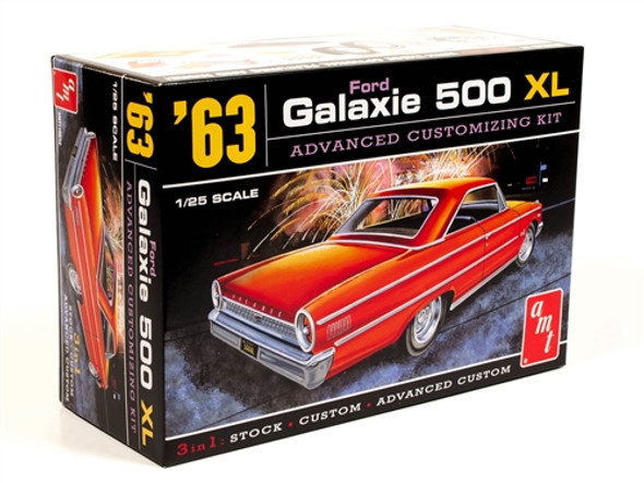 OakridgeStores.com | AMT - 1/25 1963 Ford Galaxie - Plastic Model Kit (1186) 849398040775