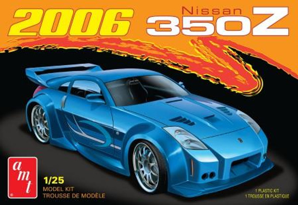 OakridgeStores.com | AMT 1/25 2006 Nissan 350Z Plastic Model Car Kit (116-1220M) 849398043400