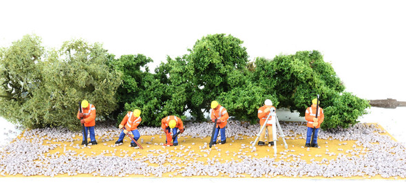 OakridgeStores.com | BACHMANN HO Scale Highway Maintenance Crew Miniature Figures (160-33121) 022899331218