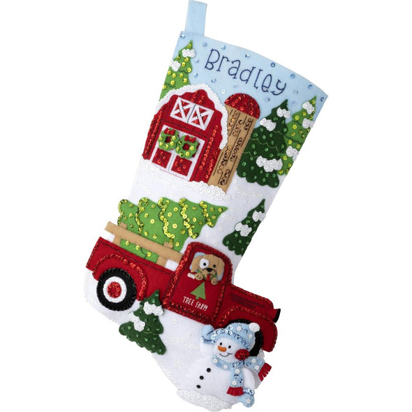 OakridgeStores.com | Bucilla - Felt Stocking Applique Kit 18" Long - Christmas At The Farm (89534E) 046109895345