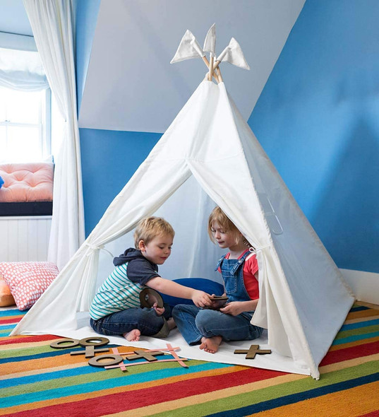 OakridgeStores.com | HEARTHSONG - 4' Light-Up Fabric Play Tent (CG733371) 810019082856