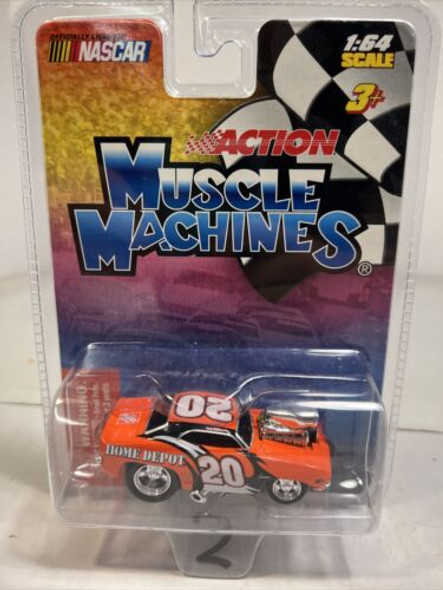 RESALE SHOP - Muscle Machines Home Depot 1:64 Scale #92111