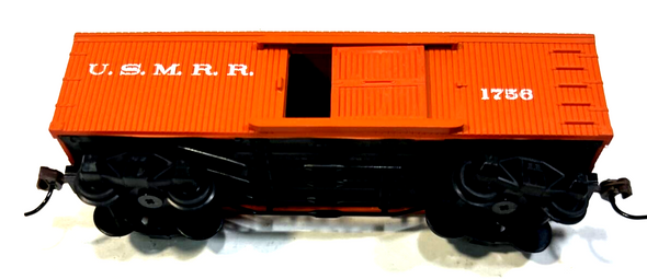 RESALE SHOP - Bachmann HO U.S.M.R.R #1756 Orange Boxcar -preowned