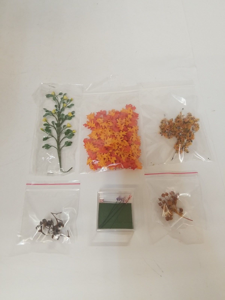 RESALE SHOP - Dollhouse Miniature Landscaping Plants & Accessories