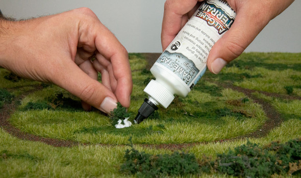 OakridgeStores.com | Woodland Scenics - Game-Tac - Landscaping and Scenery Glue (G6409) 724771064091