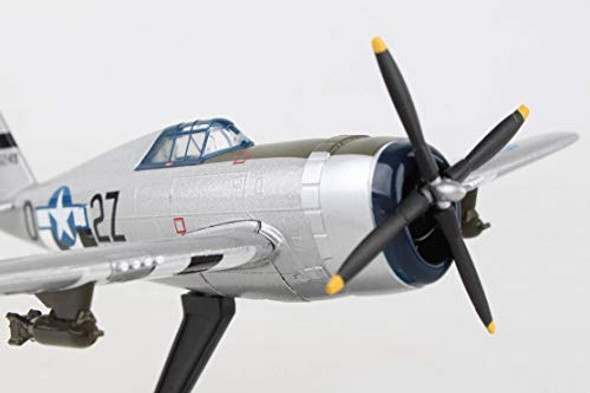 OakridgeStores.com | DARON - P-47 Kansas Tornado II  - 1/100 Scale Die Cast Model (PS5359-4) 817346026898