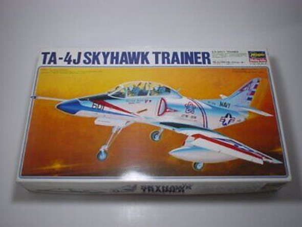 RESALE SHOP - Hasegawa 1/32 Scale Ta-4j Skyhawk Trainer Airplane Model Kit - S24 [HT3]