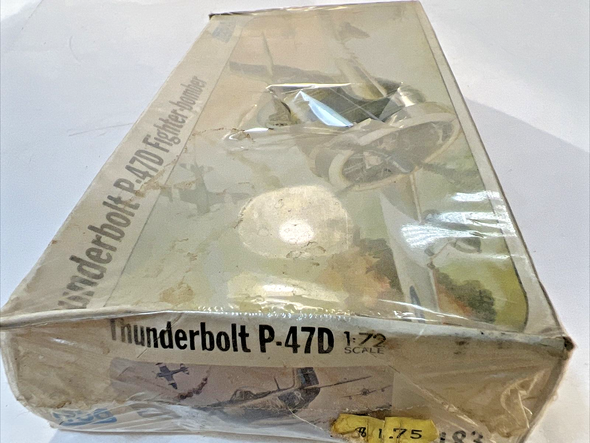 RESALE SHOP - SEALED FROG 1/72 Thunderbolt P-47D Fighter-Bomber [U56]