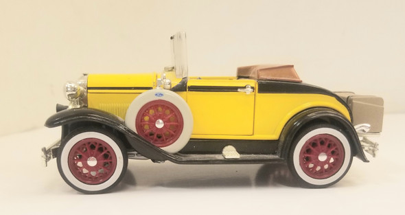 RESALE SHOP - 1929 Ford Motor Company Die Cast vehicle Roadster