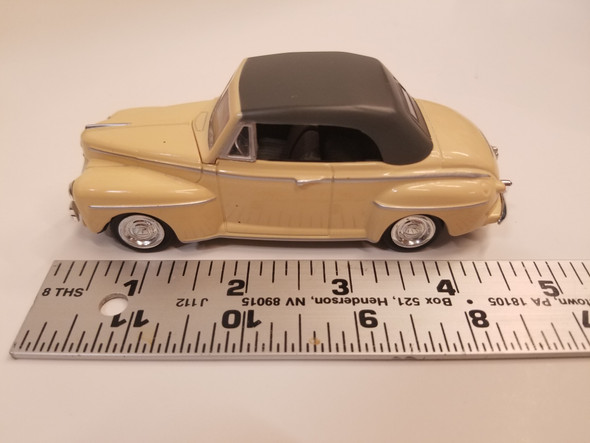 RESALE SHOP - Motor Max 1948 Ford Deluxe Die Cast Beige