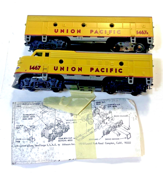 RESALE SHOP - HO Athearn Union Pacific F7 A&B  #1467 - missing horns - tested