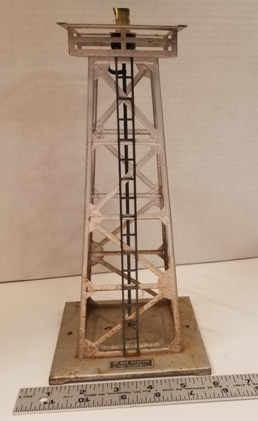 RESALE SHOP - Lionel O scale Beacon Train Light tower No Light Bulb