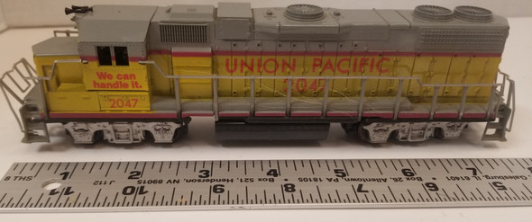 RESALE SHOP - HO scale Life Like Union pacific Model Engine...(READ)