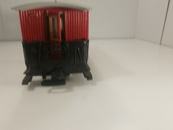 RESALE SHOP - LGB G Scale #3011 Red Short Passenger Coach - lighted- no box - preowned (READ)