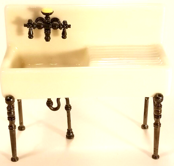 RESALE SHOP - VTG 1:12 Reutter Porcelain Antique Kitchen Sink with Kitchen Utensils - preowned