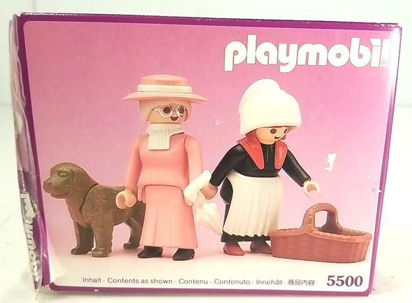 RESALE SHOP - Playmobil #5500 Victorian Woman And Granny And Dog With Picnic Basket -preowned