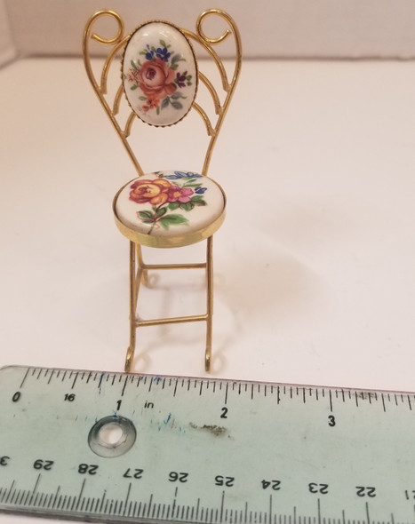 RESALE SHOP - 1:12 Dollhouse Metal Chair with Flower Seat and Head Rest