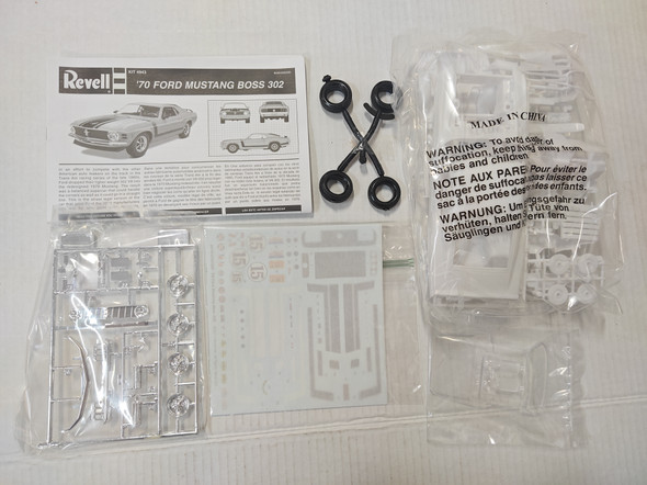 RESALE SHOP - Revell 1/24 MOTOR-CITY MUSCLE 1970 Ford Mustang Boss 302 Model Kit 85-4943