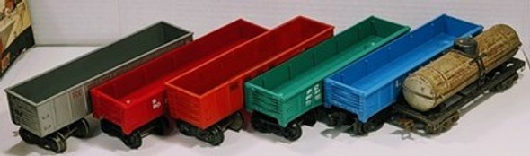 RESALE SHOP - Lot of 6 O Gauge Wellcars/Tanker - Preowned