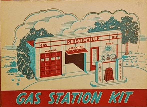 RESALE SHOP - Bachmann Plasticville Gas Station Kit GO-2 - Preowned
