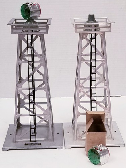 RESALE SHOP - Lot Of 2 Lionel Rotating Beacon Towers (#394) - Preowned