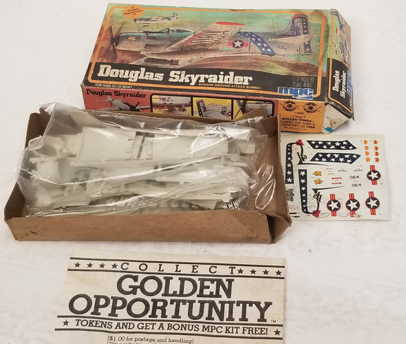 RESALE SHOP - MPC 1/72 Douglas Skyraider 1-4005