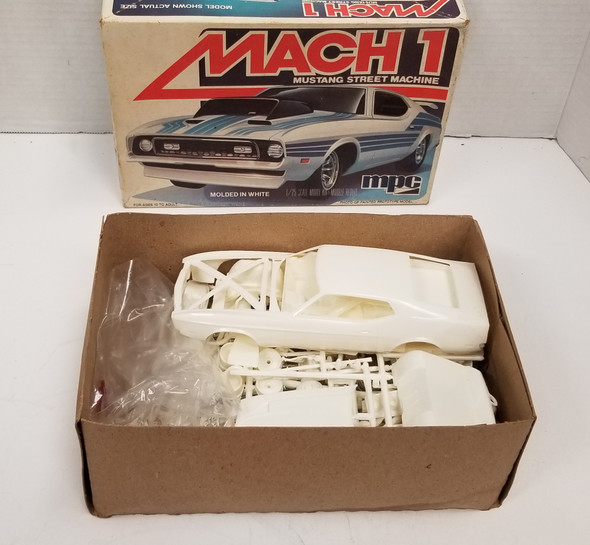 RESALE SHOP - MPC 1/25 Mach 1 Mustang Street Machine #10805