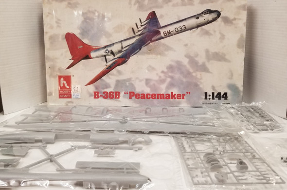 RESALE SHOP - HobbyCraft 1/144 B-36B "Peacemaker" #HC1271