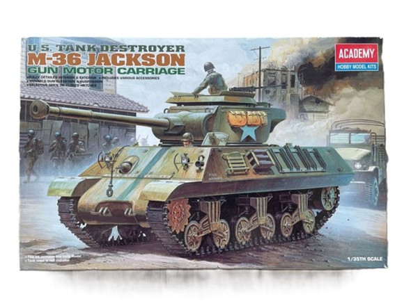 RESALE SHOP - WWII M-36 JACKSON GUN MOTOR CARRIAGE US Tank Destroyer Academy 1/35