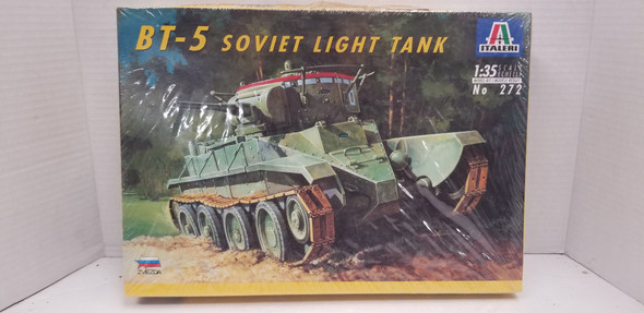 RESALE SHOP - Italeri 1/35 BT-5 Soviet Light Tank 272