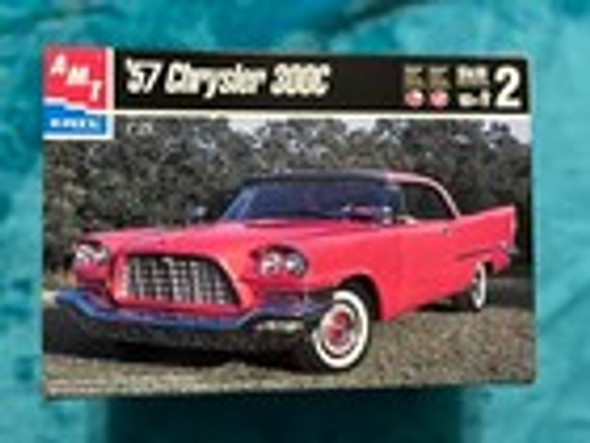 RESALE SHOP - #30046 AMT Model Kit, '57 Chrysler 300C, 1/25 Scale, Skill 2