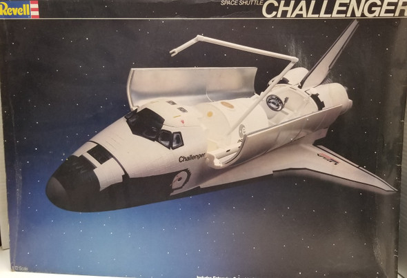 RESALE SHOP - Revell 1/72 Space Shuttle Challenger #4734