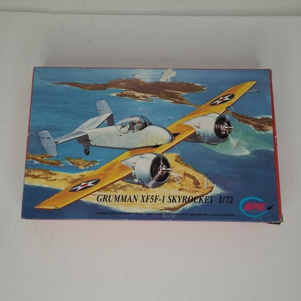 RESALE SHOP - 1/72 Grumman XF5F-1 SKYROCKET - MPM 72022 Pre-Owned Open Box