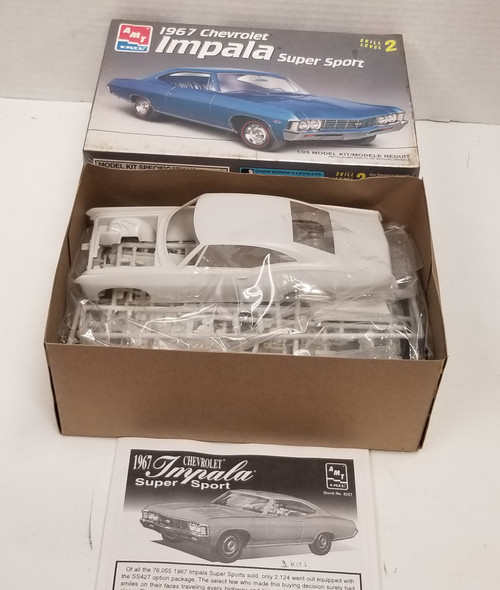 RESALE SHOP - AMT/ERTL 1/25 1967 Chevrolet Impala Super Short #8207