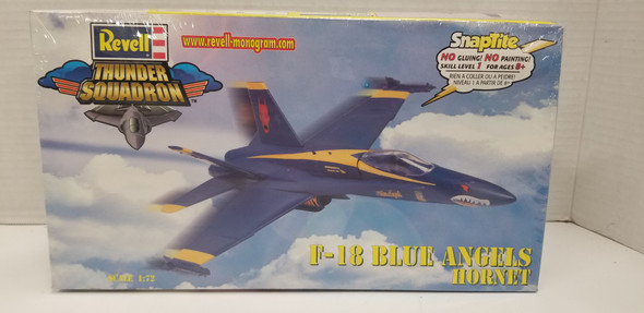 RESALE SHOP - Revell 1/72 Thunderbird Squadron SnapTite F-18 Blue Angels Hornet #85-1185
