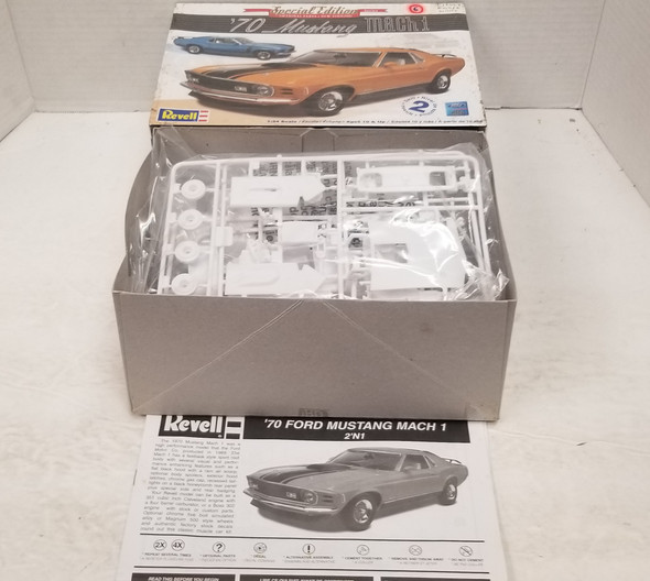 RESALE SHOP - Revell 1/24 '70 Mustang Mach 1 #85-4203