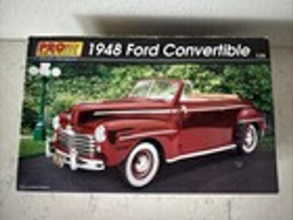 RESALE SHOP - Revell Pro Modeler # 85-5952 1948 Ford Convertible Model Car Kit 1/25