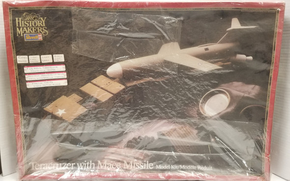 RESALE SHOP - Revell 1/32 Teracruzer with Mace Missile Model Kit #8628